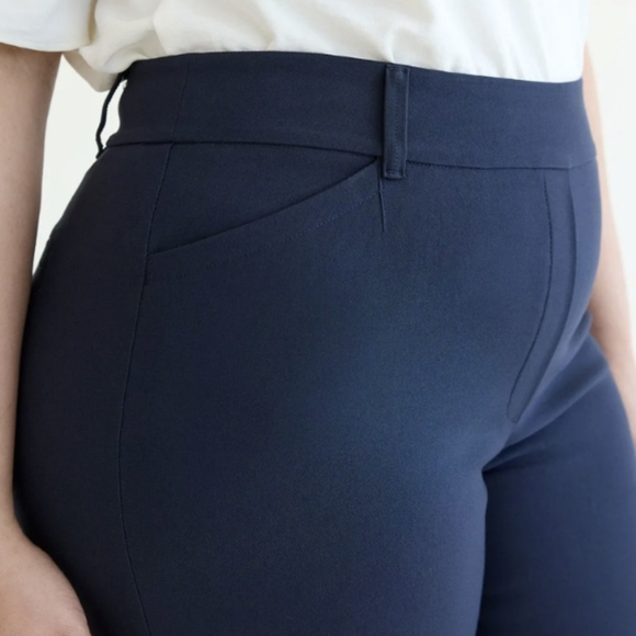 Slim Leg High Rise Capri Pants - The Iconic - Picture 3 of 6